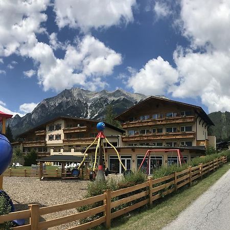 Kinderhotel Laerchenhof Обштайґ Екстер'єр фото