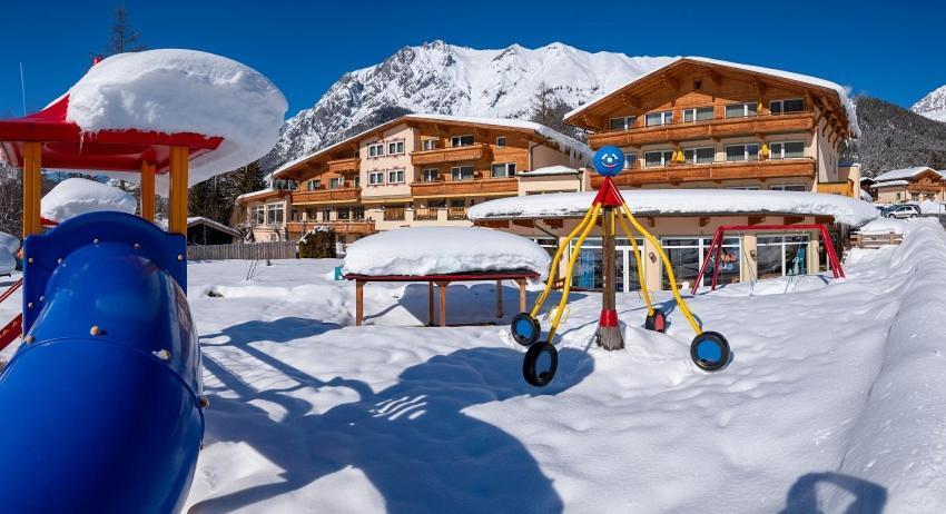 Kinderhotel Laerchenhof Обштайґ Екстер'єр фото
